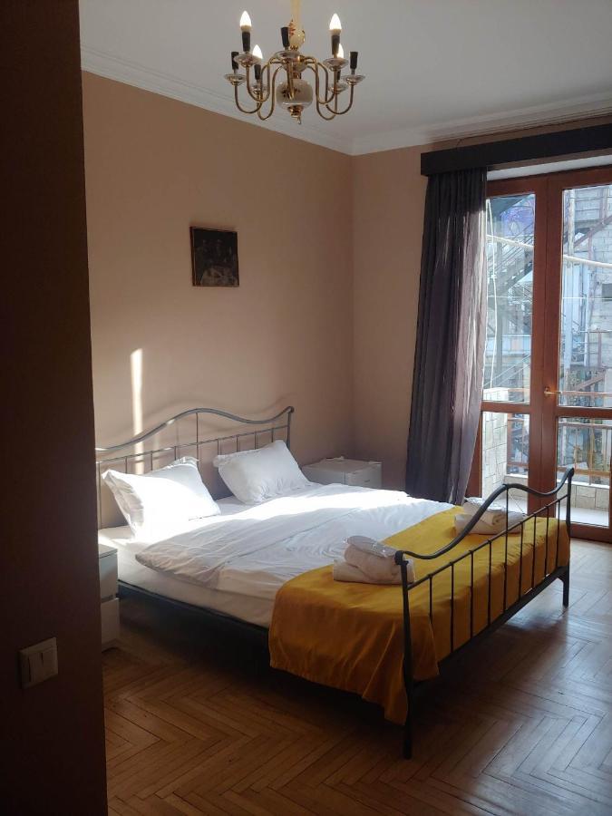 Hotel Costa Tbilisi Exteriör bild